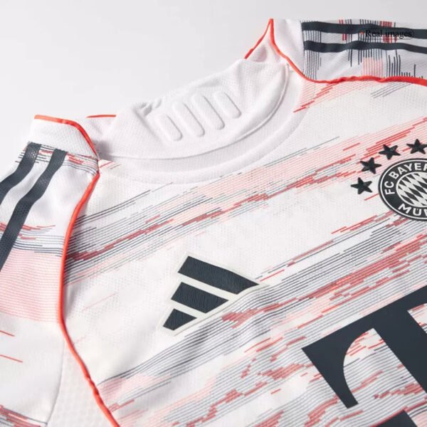 Player Version Bayern Munich Away Shirt 2025/26 - Image 4
