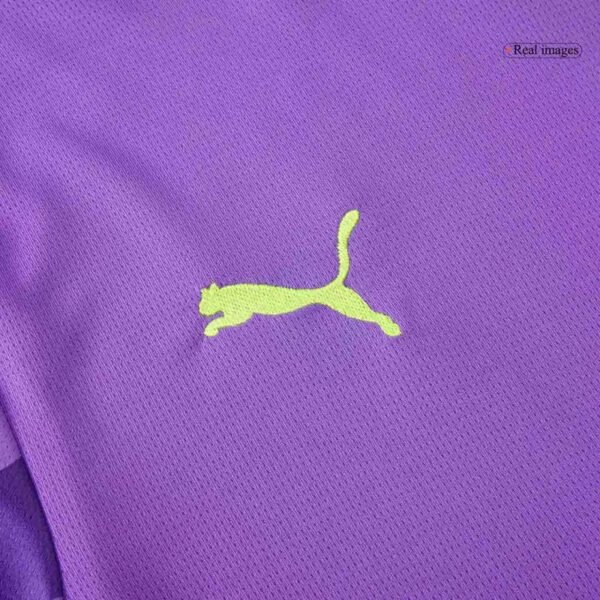 Borussia Dortmund Special Goalkeeper Shirt 2024/25 - Image 7